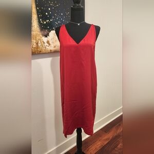 Renvy Satin V-Neck Slip Dress – Red